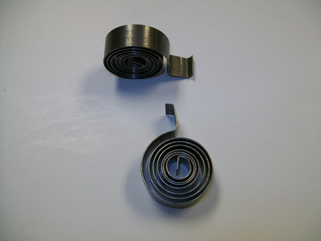 Choke Spring Back Side of Bakelite Choke Cover – Pontiac Tripower