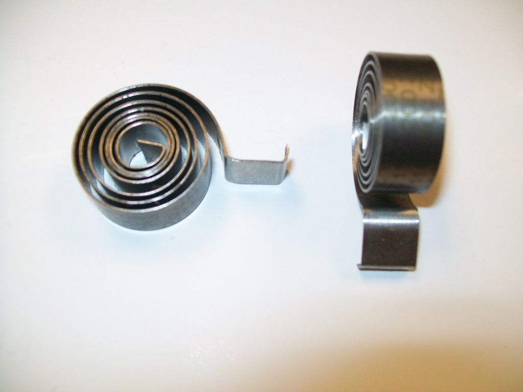 Choke Spring Back Side of Bakelite Choke Cover – Pontiac Tripower